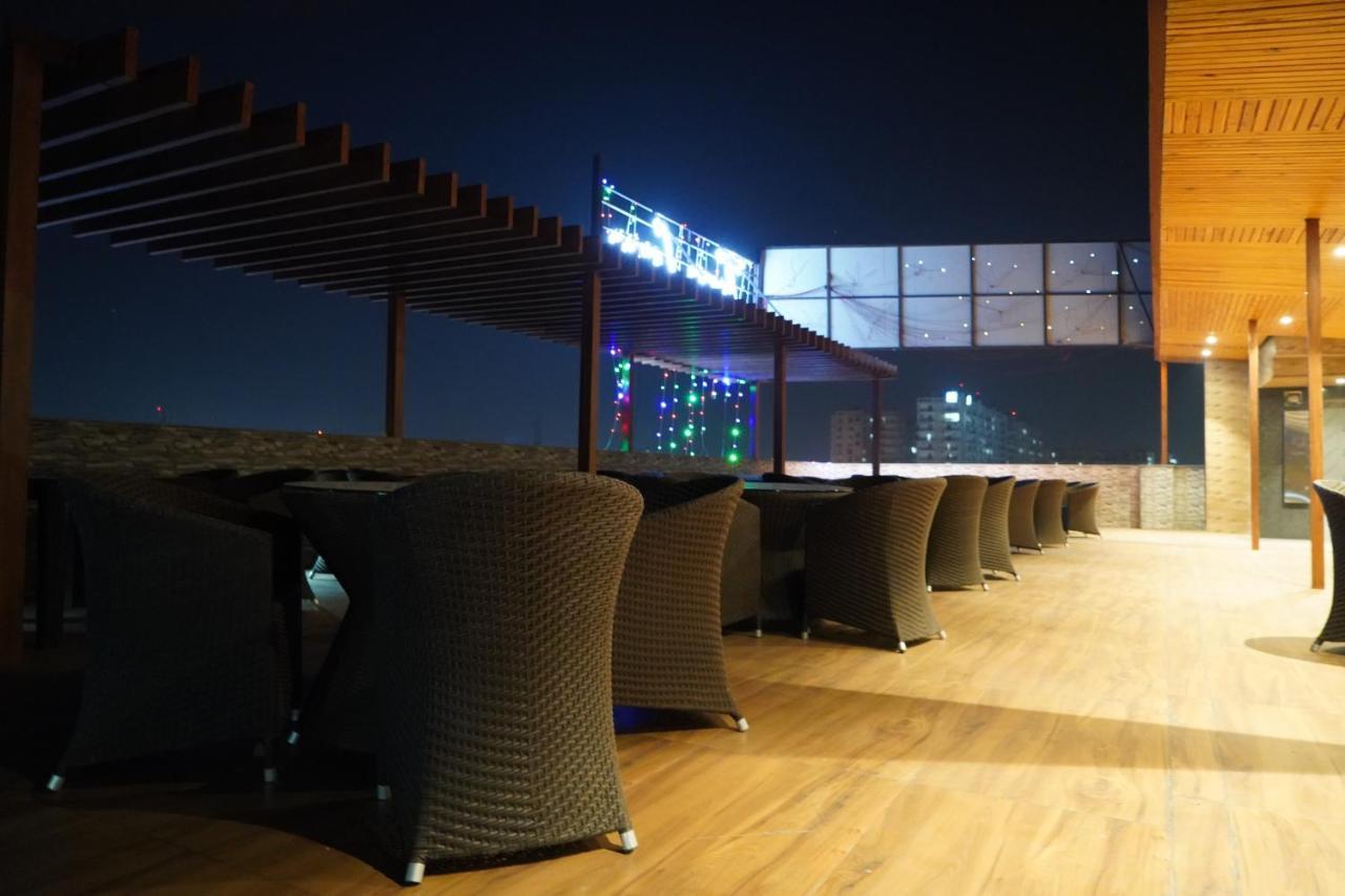 Hotel Shanti Sagar Kharar Esterno foto