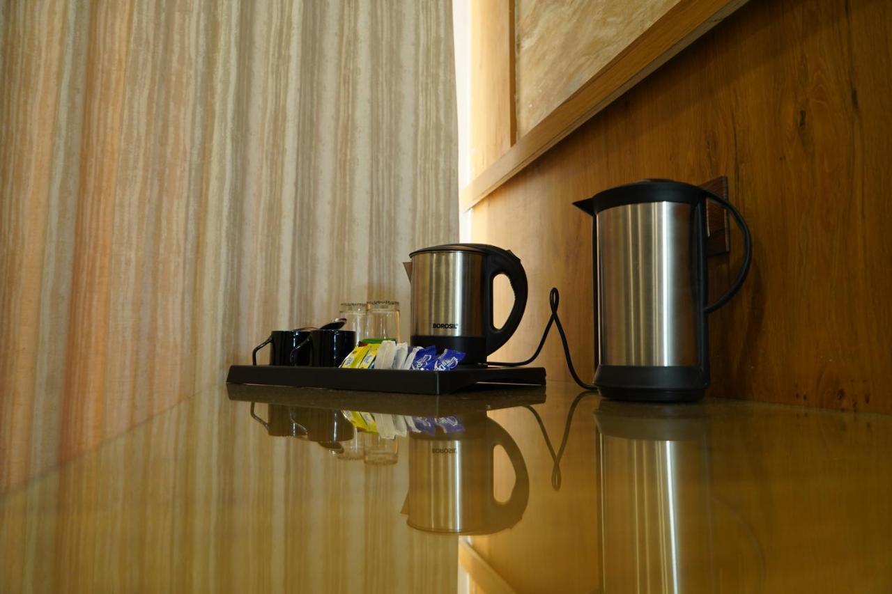 Hotel Shanti Sagar Kharar Esterno foto