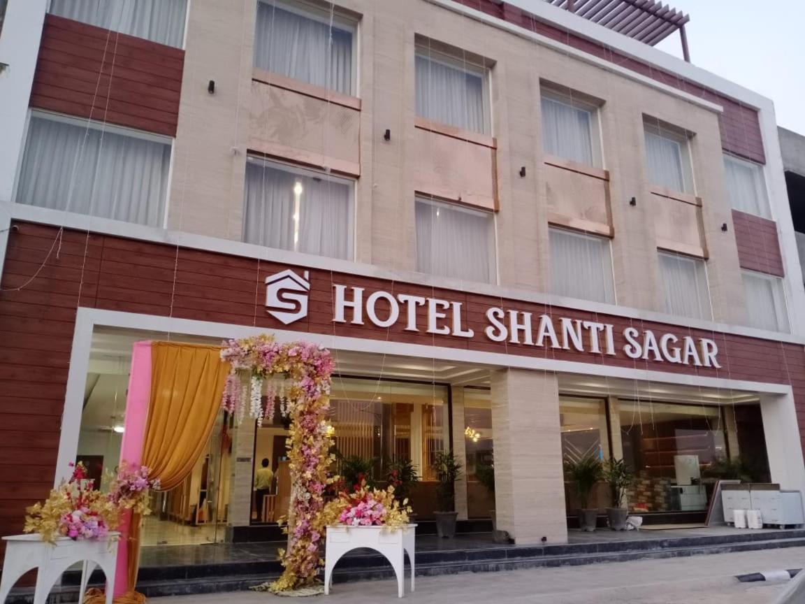 Hotel Shanti Sagar Kharar Esterno foto